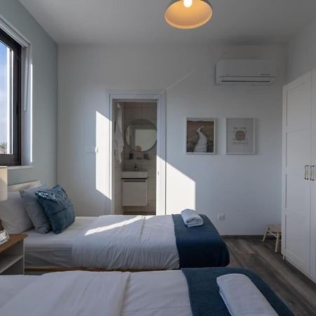Thalassa 2-Bedroom Apartment In Larnaca Exteriér fotografie