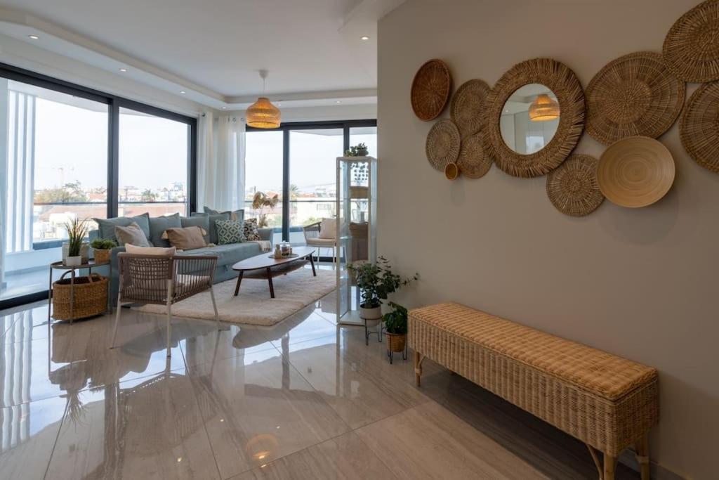 Thalassa 2-Bedroom Apartment In Larnaca Exteriér fotografie
