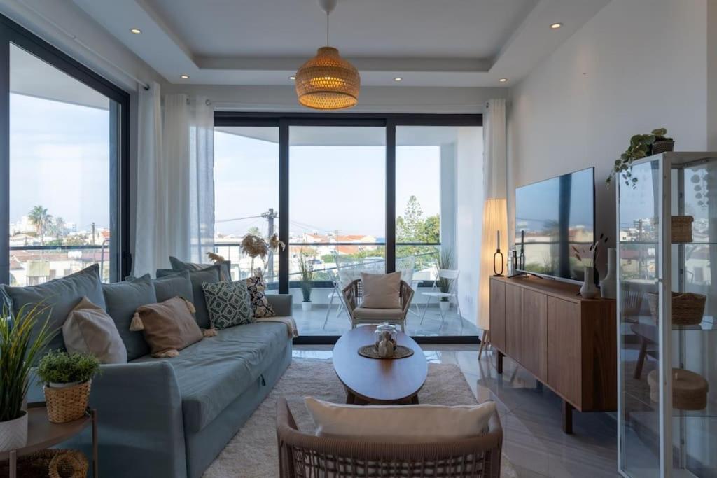 Thalassa 2-Bedroom Apartment In Larnaca Exteriér fotografie